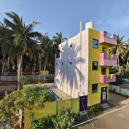 Gratitude Inn, Near Serenity Beach Пондичерри Экстерьер фото